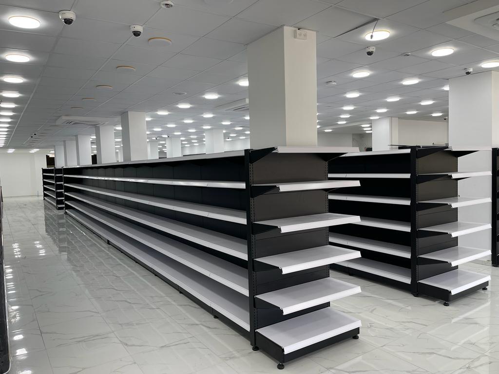 Super Market Shelves